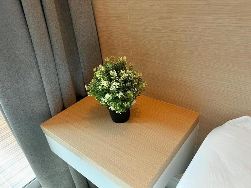 Nana Chat Bangsaen Hotel シーラーチャー エクステリア 写真